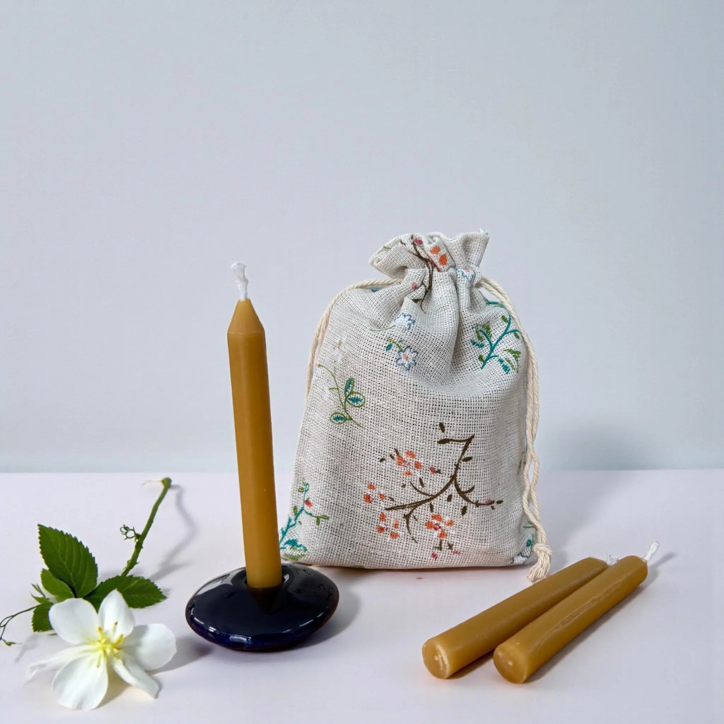 Orthodox Beeswax Prayer Candles – 25 Short 4" Chime Candles in Cloth Pouch, 1/2 inch in diameter